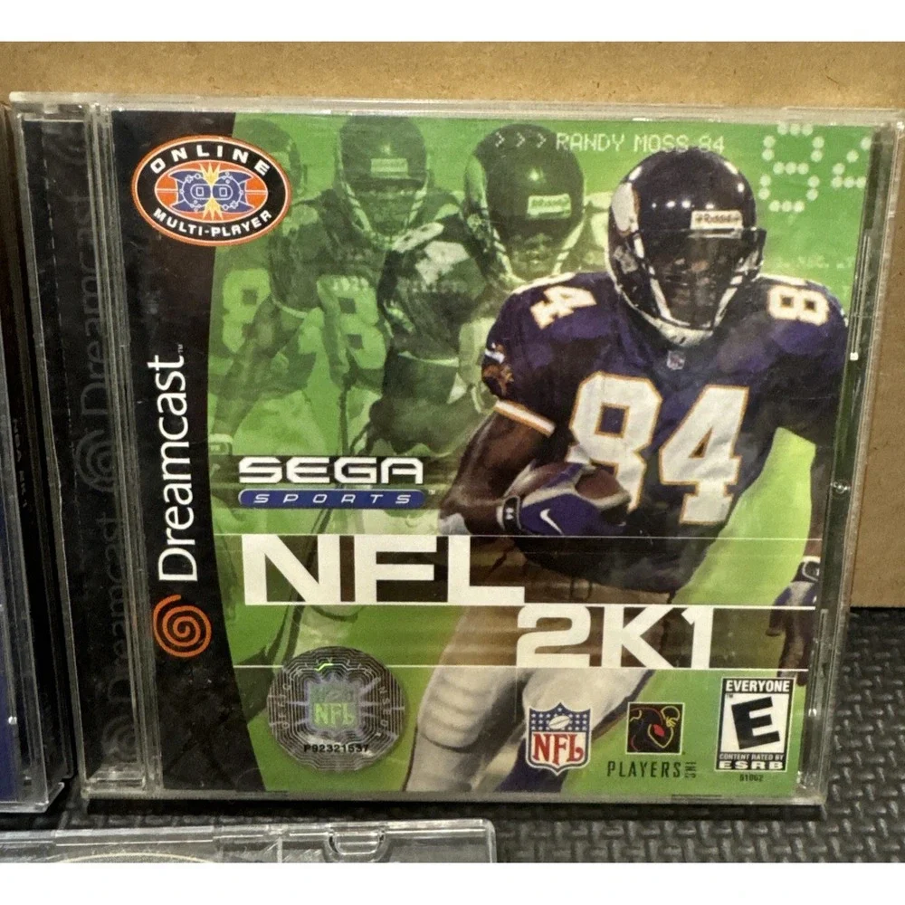 Lot Of 3 Sega Dreamcast Games NBA 2k1 CIB NFL 2K1 CIB World Series 2K1 Disc Only